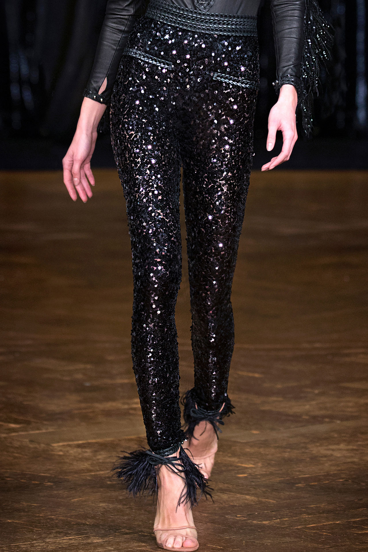 AW20 LOOK 6