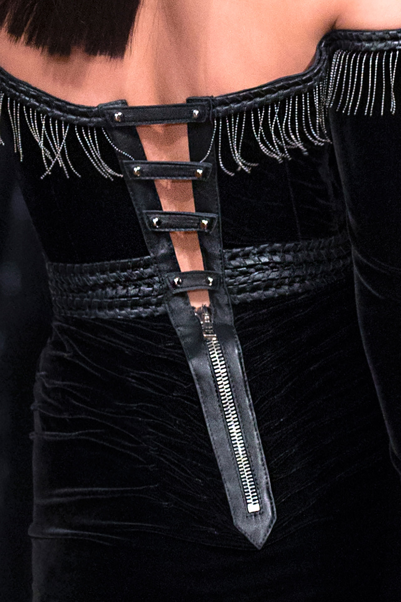 AW20 LOOK 15