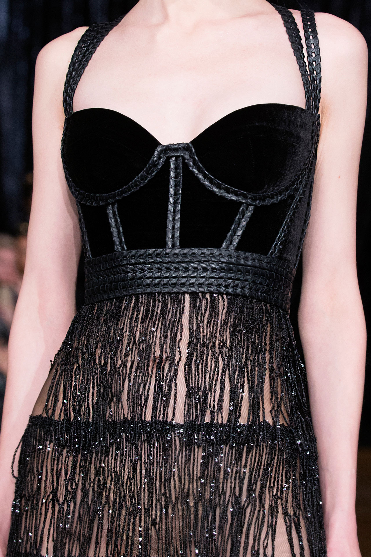 AW20 LOOK 30