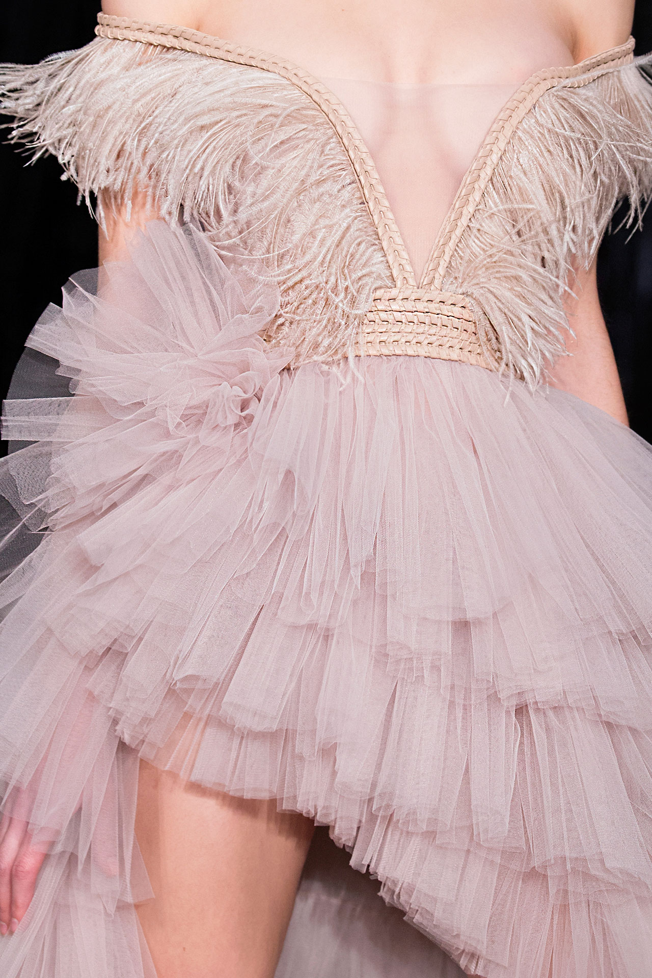 AW20 LOOK 32