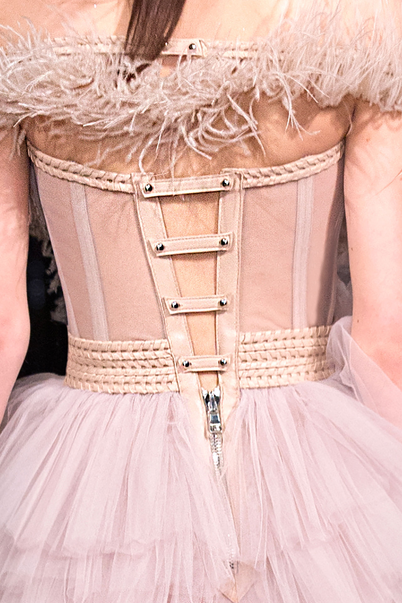 AW20 LOOK 32