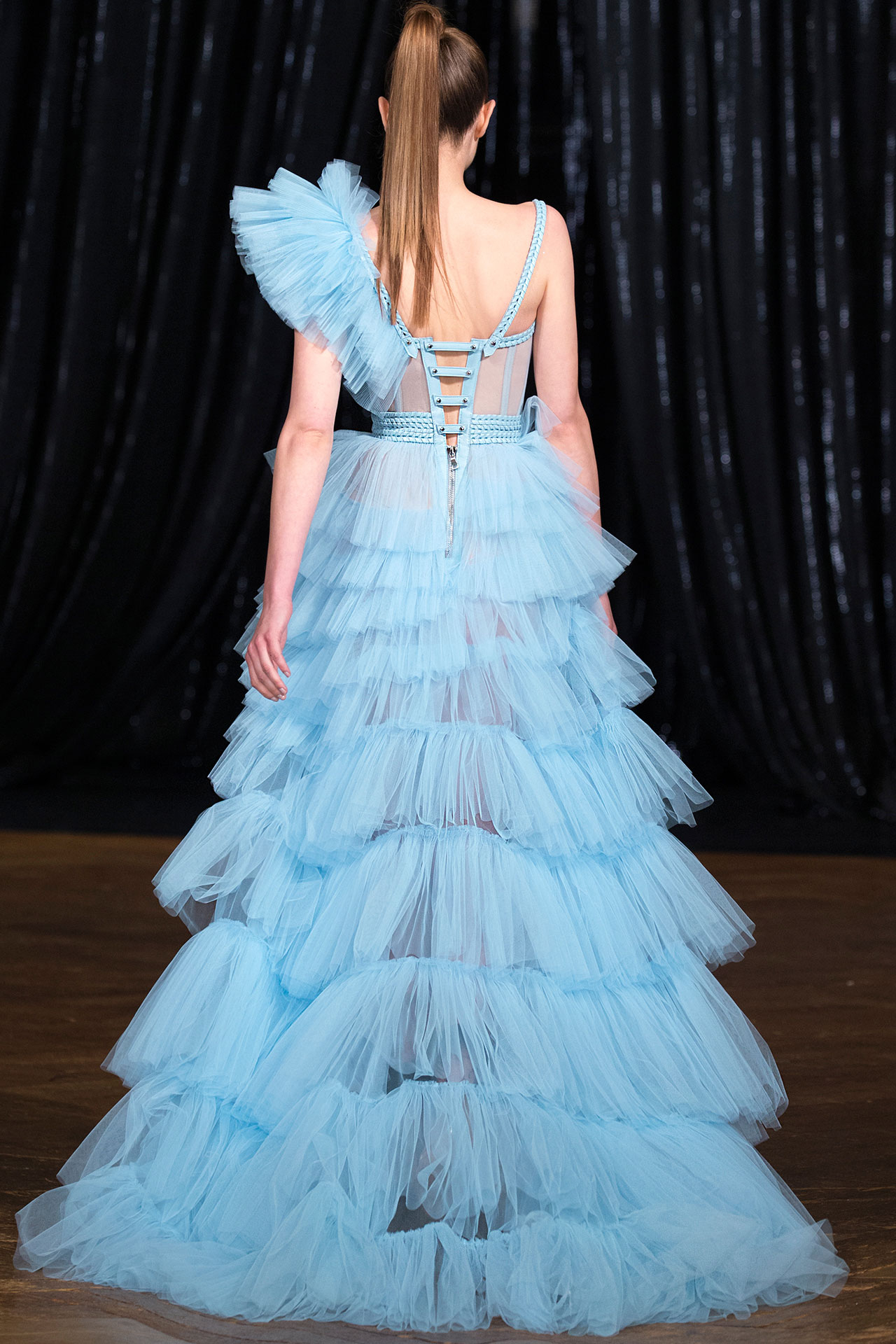 AW20 LOOK 34