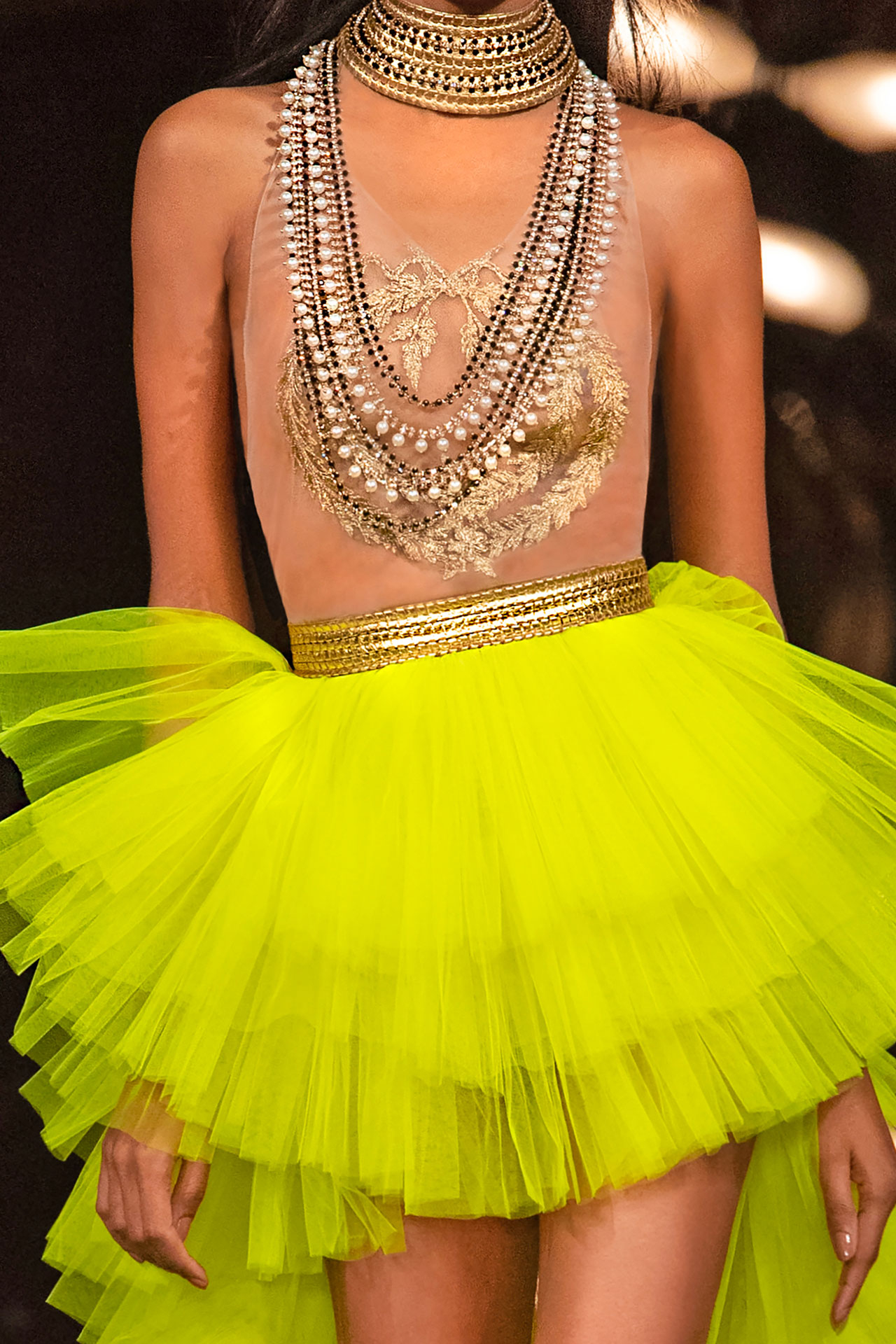 AW23 LOOK 39