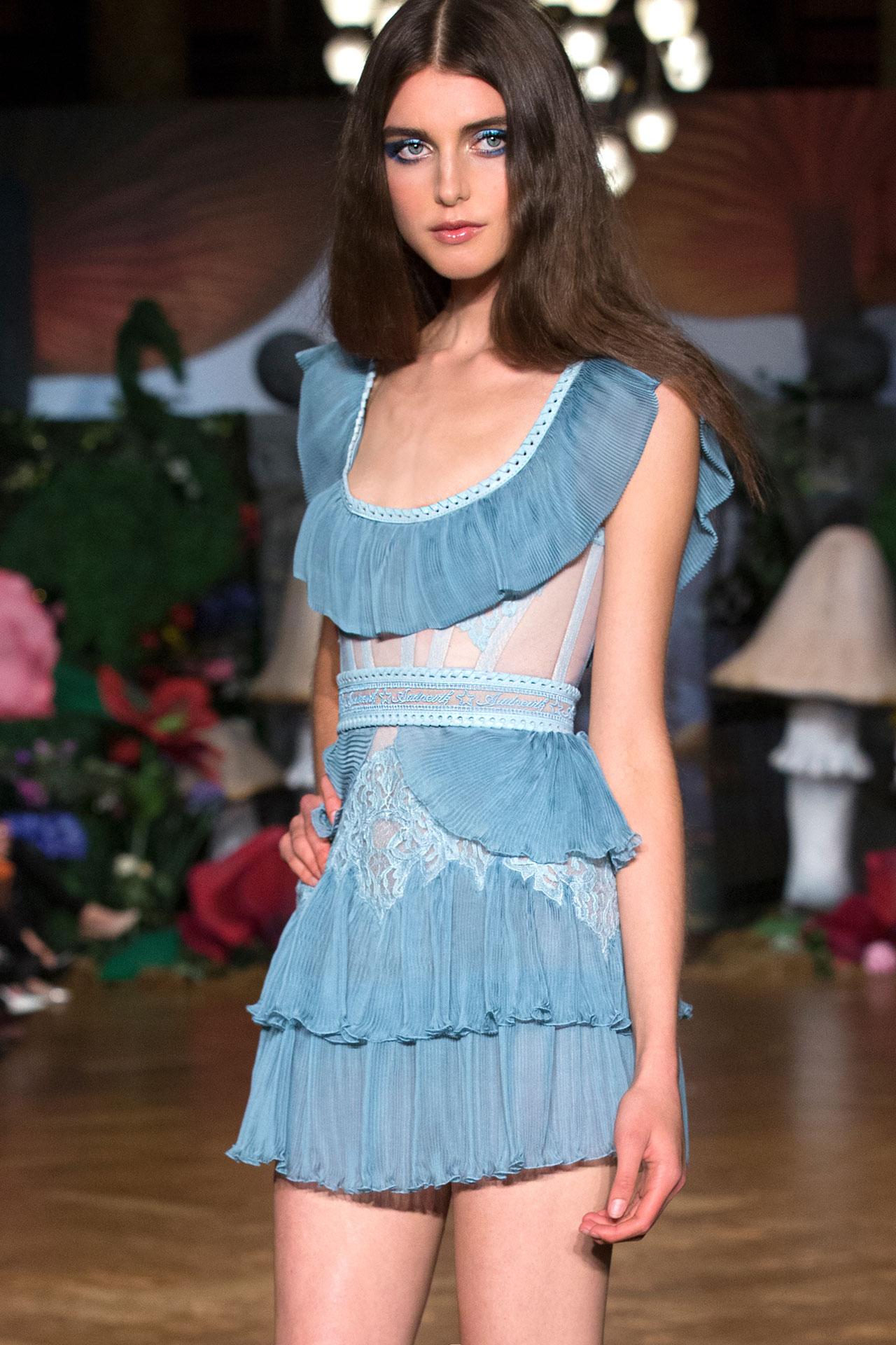 SS19 LOOK 21