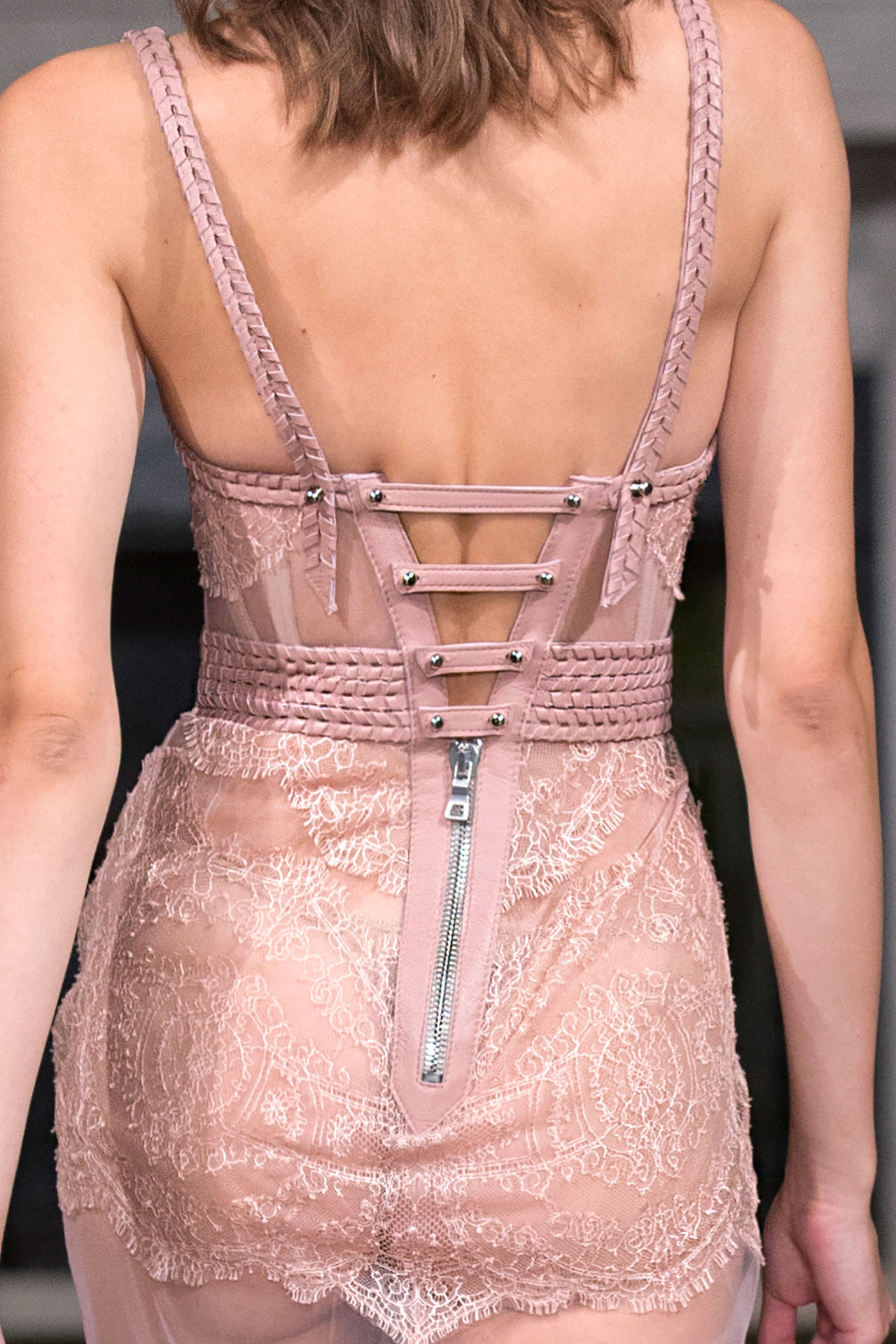 SS20 LOOK 34
